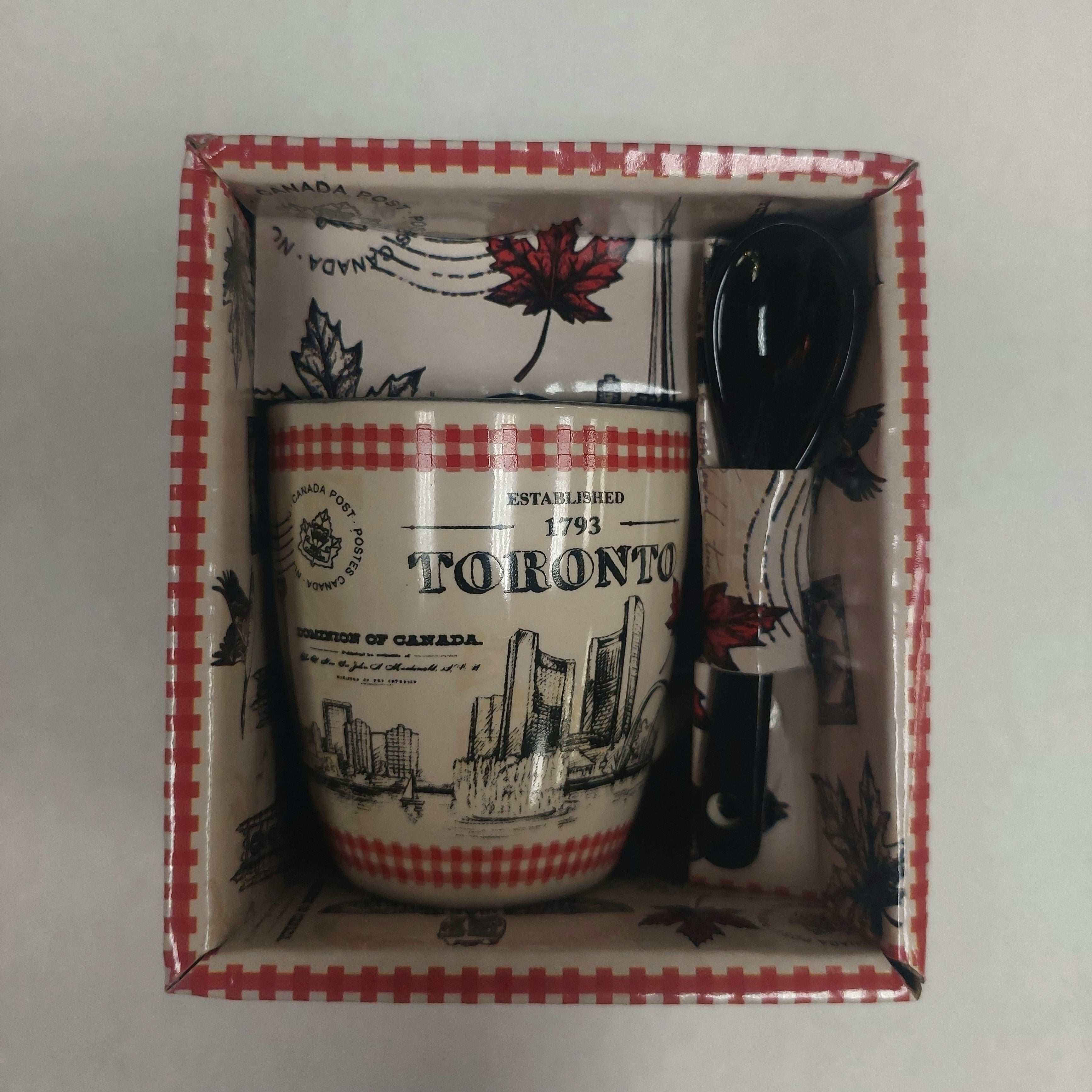 Toronto Souvenirs & Canadian Gifts | Global Gifts