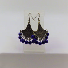 Load image into Gallery viewer, Beads Fan Earrings