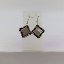 Load image into Gallery viewer, Pearlescent Earrings