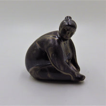 Load image into Gallery viewer, Ceramic Lady