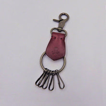 Load image into Gallery viewer, Leather Key-chains
