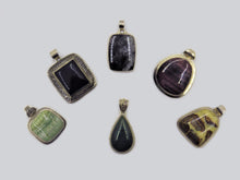 Load image into Gallery viewer, Silver &amp; Stone pendants